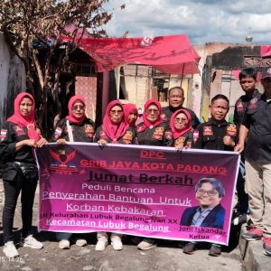 GRIB Jaya DPC Kota Padang Gelar Jumat Berkah, Salurkan Bantuan untuk Korban Kebakaran di Lubuk Begalung