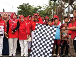 Jalan Sehat Warga Desa Kampung Baru Diikuti Wali Kota Pariaman, HUT RI ke-80 Semakin Meriah