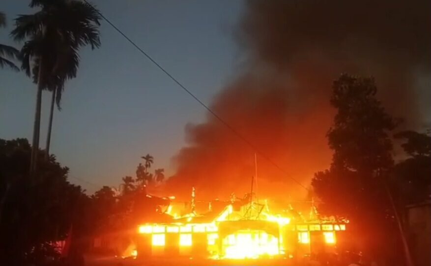 Kantor Camat Payakumbuh Terbakar, Seluruh Bangunan Hangus