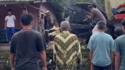 Kecelakaan di Malalak, Mobil Escudo Hantam Dua Rumah, Sopir Meninggal di Tempat