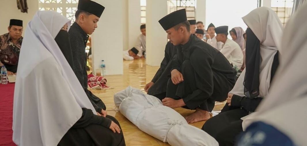 Membangun Mental dan Empati, Lomba Sholat Jenazah di Solok Selatan Jadi Ajang Edukasi Anak