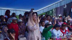 Pawai Kemerdekaan di Nagari Sungai Duo Meriah, Bupati Annisa Hadir dan Komitmen Beri Dukungan Lebih