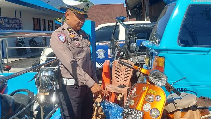 Pelajar SMK Meninggal Dunia dalam Kecelakaan Maut di Bukittinggi, Kepala Tergilas Angkot