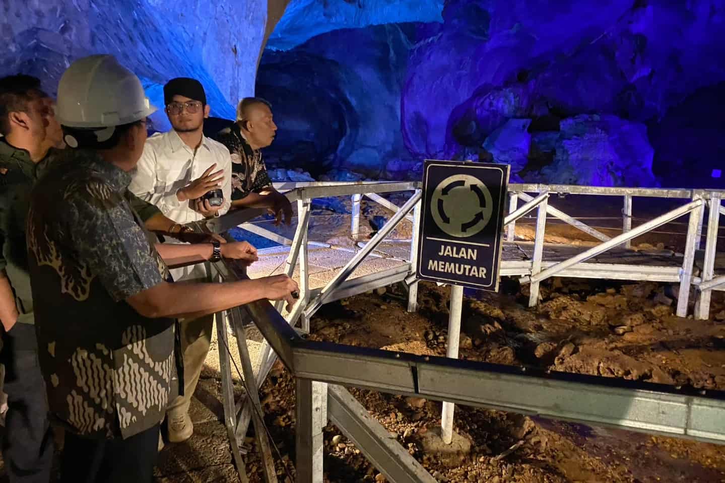 Pengembangan Pariwisata Kota Padang Melalui Goa Kelelawar Padayo