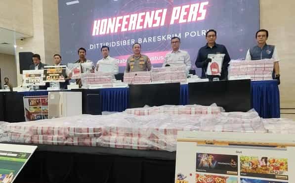 Polri Blokir Ratusan Rekening dan Bekukan Dana Miliar Rupiah Terkait Perjudian Online