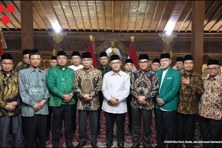 Prabowo Undang 16 Ormas Islam di Hambalang, Tekankan Pentingnya Stabilitas dan Persatuan Nasional