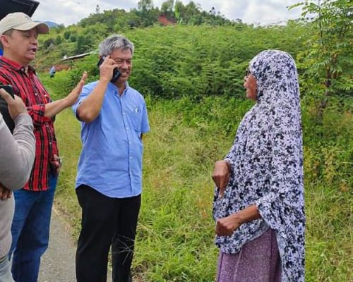 Sempat Cekcok, Pemasangan Plang Tanah 22 Hektare di Kawasan UIN Sungai Bangek Padang Tetap Lancar
