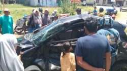 Brio Tertabrak Kereta Api di Pariaman, Satu Keluarga Alami Luka Serius