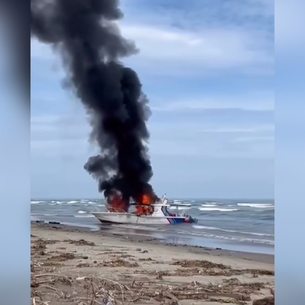 Detik-detik Kapal Patroli KKP Dibakar Massa di Pesisir Selatan, 8 Petugas Lolos dari Maut!