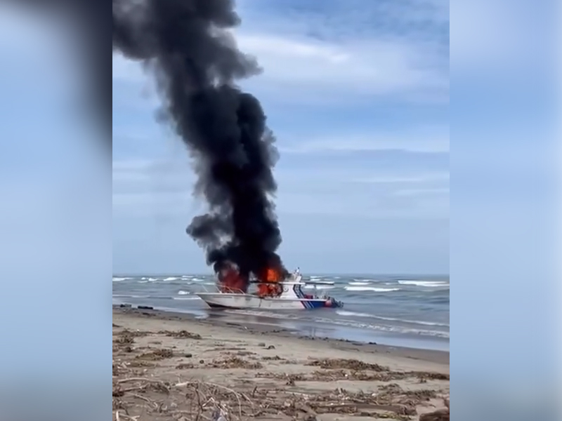 Detik-detik Kapal Patroli KKP Dibakar Massa di Pesisir Selatan, 8 Petugas Lolos dari Maut!