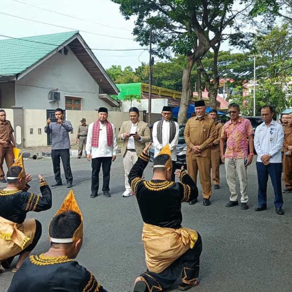 Festival Literasi Daerah Sumbar 2025 Dibuka, Mahyeldi Tegaskan Pentingnya Budaya Baca