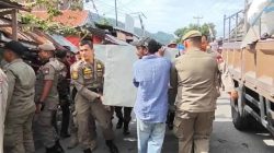 Heboh! Penertiban Bangunan Liar di Pasar Parak Laweh Padang Bikin Jalan Kembali Lancar