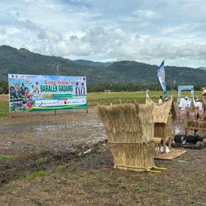 Ketua Dekranasda Dharmasraya Hadiri Rang Solok Baralek Gadang: Dukungan Nyata untuk Kebangkitan Ekonomi Kreatif dan Budaya