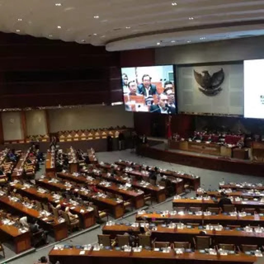 Lima Anggota DPR Dinonaktifkan Pasca-Gelombang Protes Publik