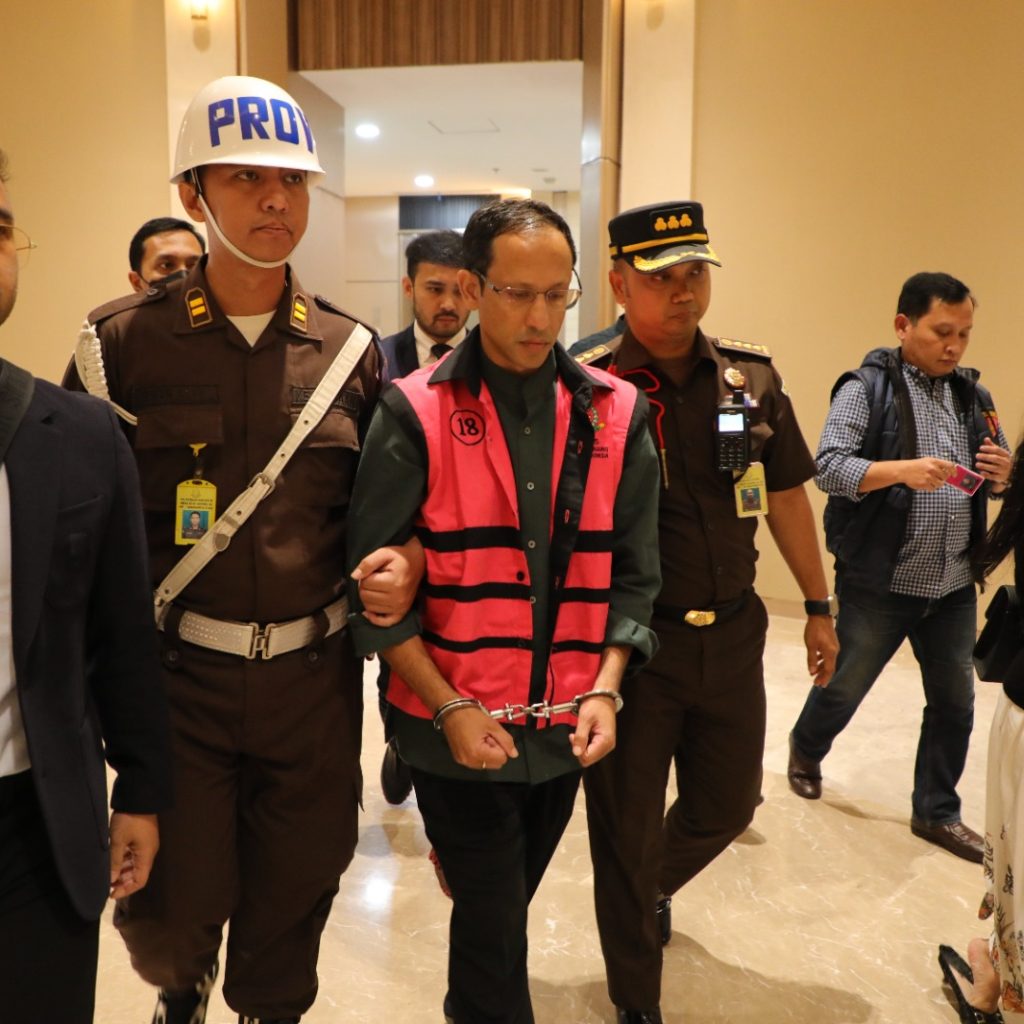 Nadiem Makarim Jadi Tersangka Korupsi Laptop Chromebook, Ditahan Kejagung