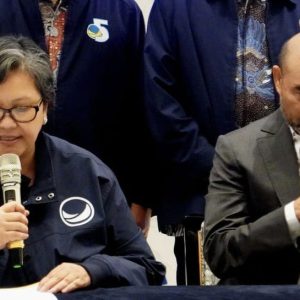 NasDem Tegaskan Gaji dan Tunjangan Sahroni serta Nafa Urbach Harus Dihentikan