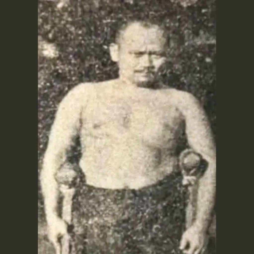 PREMAN BETAWI ZAMAN BELANDA Kisah di Balik Kelincahan Sang Raja Gangster, Amat Kocolan