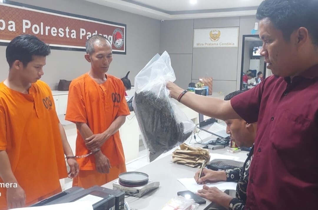 Tim Gabungan Berhasil Lumpuhkan Jaringan Narkoba di Padang dalam Semalam