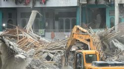37 Korban Tewas, Pencarian Belum Usai: Beton Penghalang Jadi Tantangan Tim SAR Pondok Pesantren Sidoarjo!
