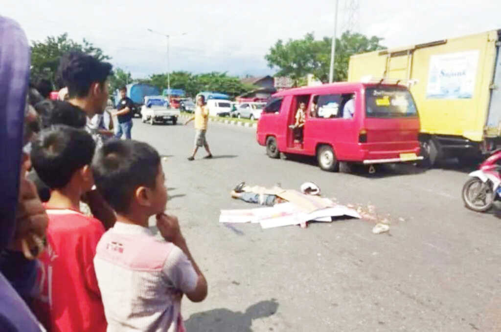 Detik-Detik Mengerikan IRT Tewas Seketika Terlindas Truk di Padang