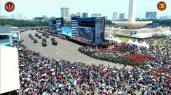 Monas ‘Lumpuh’ Digeruduk Ribuan Warga Saksikan Puncak HUT ke-80 TNI: Dari Desakan Paspampres Hingga Kendaraan Umum Bertarif Rp80