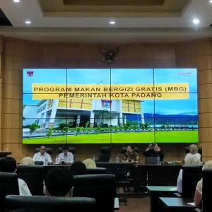 Makanan Bergizi Gratis Padang, Lebih dari Asupan, Pondasi Karakter Generasi Muda