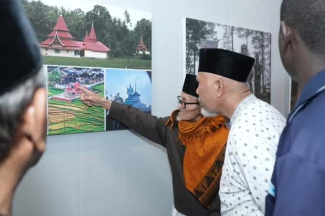 Pameran Etnofotografi Edi Utama Ungkap Akar Spiritual dan Budaya Minangkabau Mengapa Kita Wajib Jaga Hulu Budaya Minangkabau