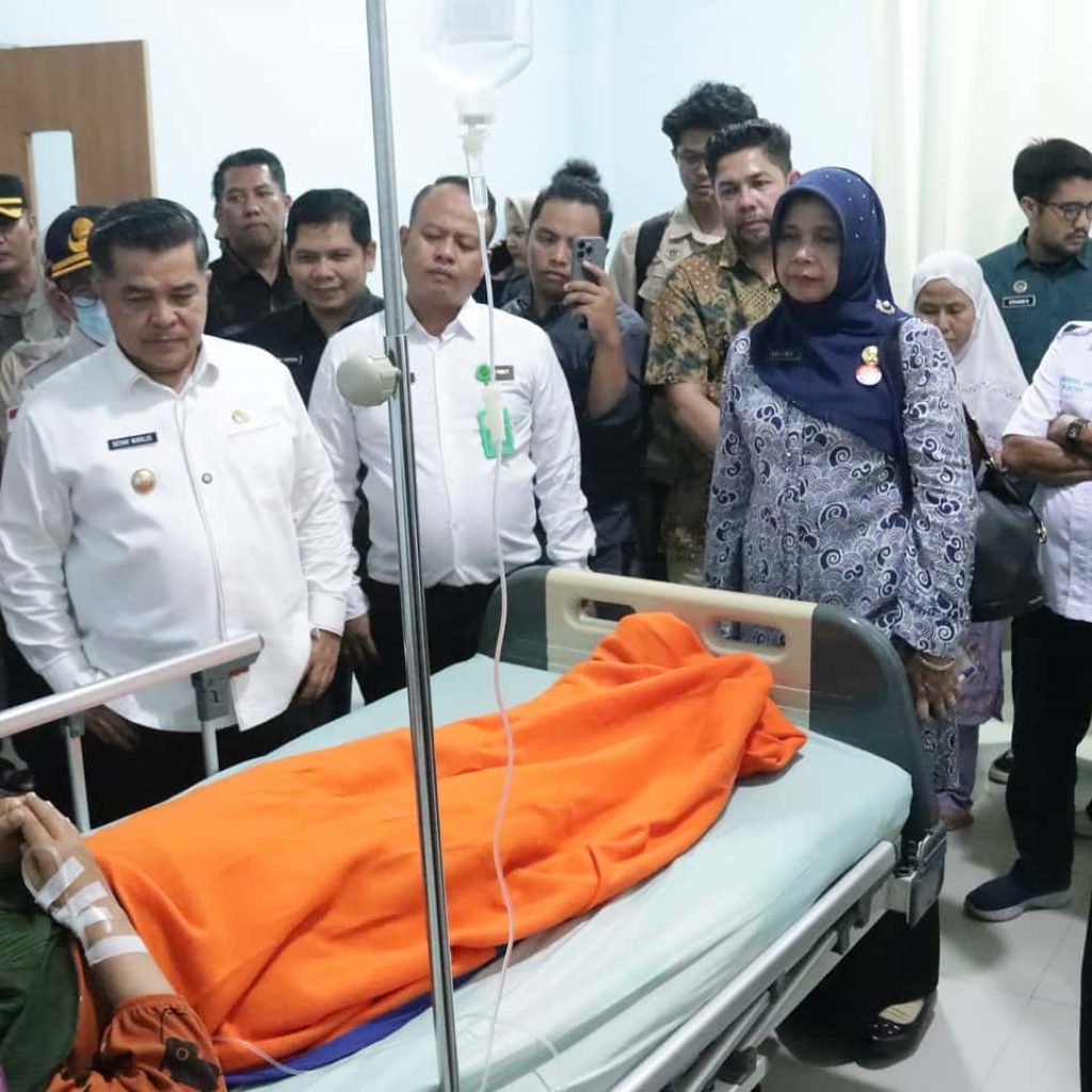 Tegas! Gubernur Sumbar Desak Penguatan Koordinasi Satuan Pelayanan Gizi, Bupati Agam Ambil Langkah Cepat Tutup Dapur SPPG Tak Berizin