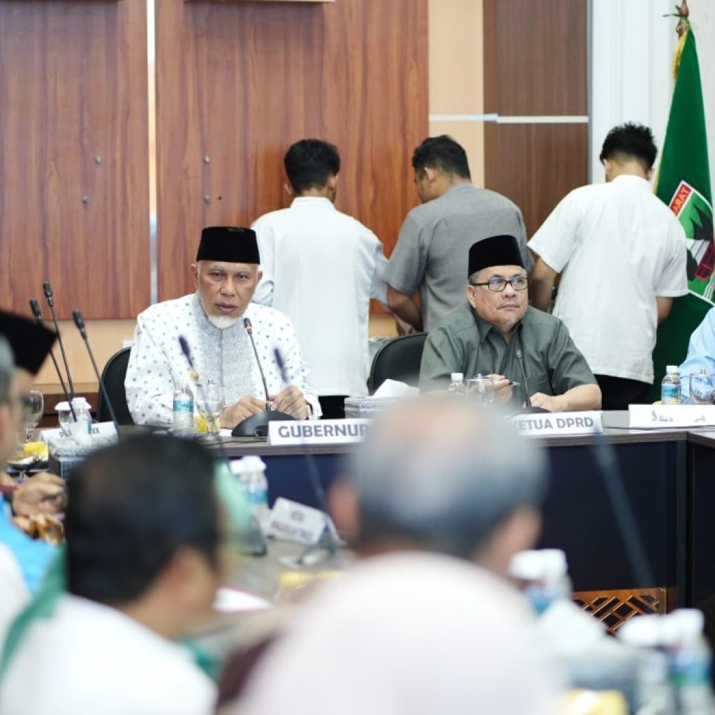 Tiga Ancaman Serius Sumbar Gubernur Mahyeldi Ajak Forkopimda Siapkan Strategi Perang Melawan Illegal Fishing, Tambang Ilegal, dan Krisis BBM