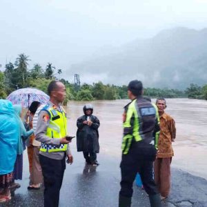 Bencana Banjir dan Longsor di Sumbar Mencekam, Ribuan Rumah Terendam, 11 Wilayah Terdampak!