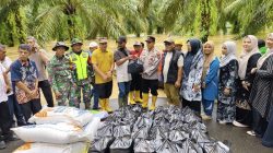 Eskalasi Respons Bencana: Distribusi Bantuan Pangan Pasbar Limpato Lewat Jalur Perahu