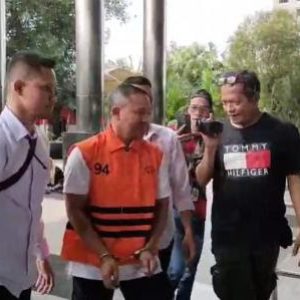 Gubernur Riau Abdul Wahid Resmi Ditahan KPK, Tersangka OTT Kasus Korupsi Proyek Infrastruktur