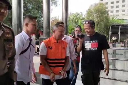 Gubernur Riau Abdul Wahid Resmi Ditahan KPK, Tersangka OTT Kasus Korupsi Proyek Infrastruktur