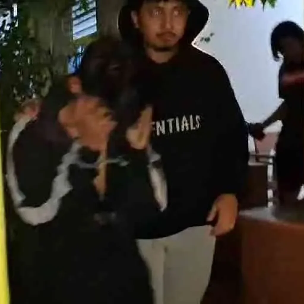 Mahasiswa Curi iPhone di Padang Ditangkap Tim Klewang Saat Jalan Kaki Dekat Lokasi Kejadian