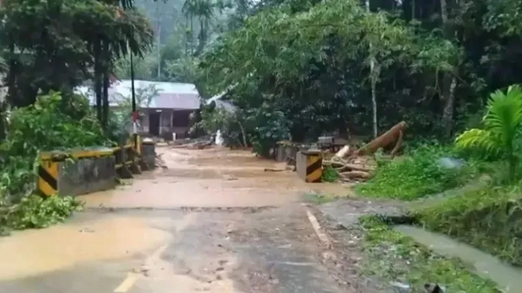 Pemerintah Tetapkan Status Siaga Bencana Sumbar Akibat Cuaca Ekstrem Hantam 7 Daerah