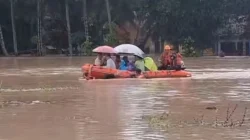 Status Tanggap Darurat Ditetapkan, Ratusan Warga Dievakuasi Akibat Banjir di Padang Pariaman yang Meluas!