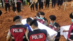 24 Jenazah Korban Banjir Bandang Dimakamkan Tanpa Identitas