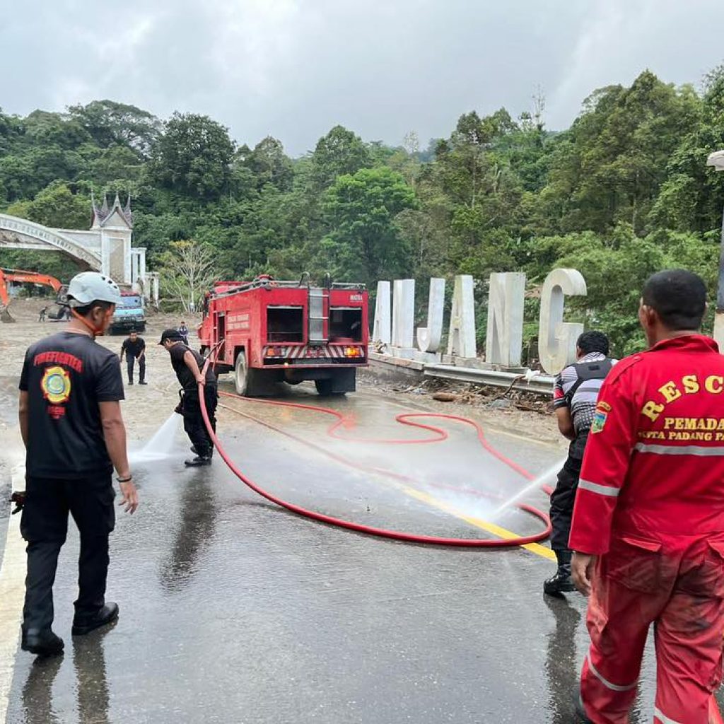 Akses Jembatan Kembar Silaing Segera Normal! Fokus Pemulihan Infrastruktur Padang Panjang