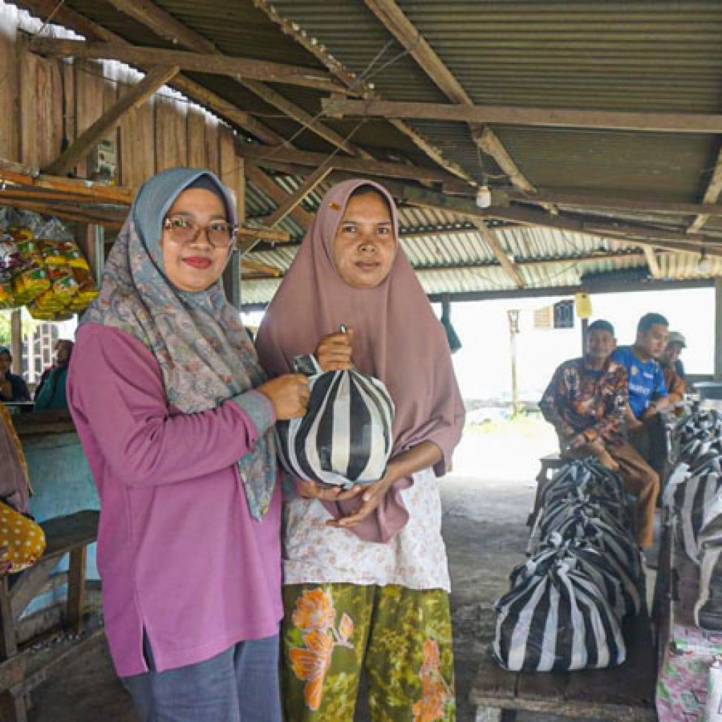 Bantuan Banjir Pasaman Barat Disalurkan ke Sikilang dan Maligi