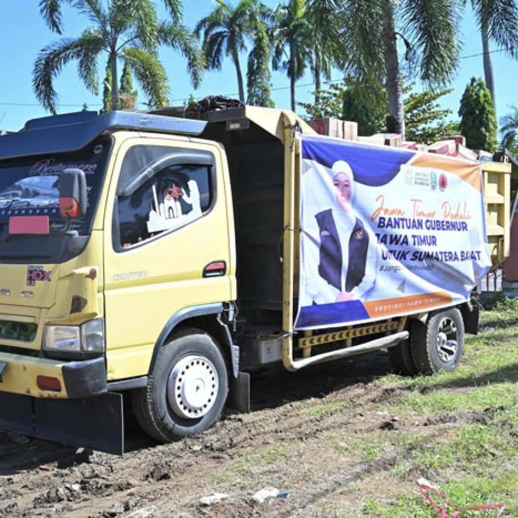 Bantuan Penanganan Bencana Sumbar Rp2,5 Miliar dari Jawa Timur Mulai Disalurkan