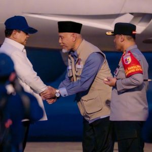 Gubernur Mahyeldi Sambut Kedatangan Presiden Prabowo di Sumbar, Tinjau Penanganan Bencana