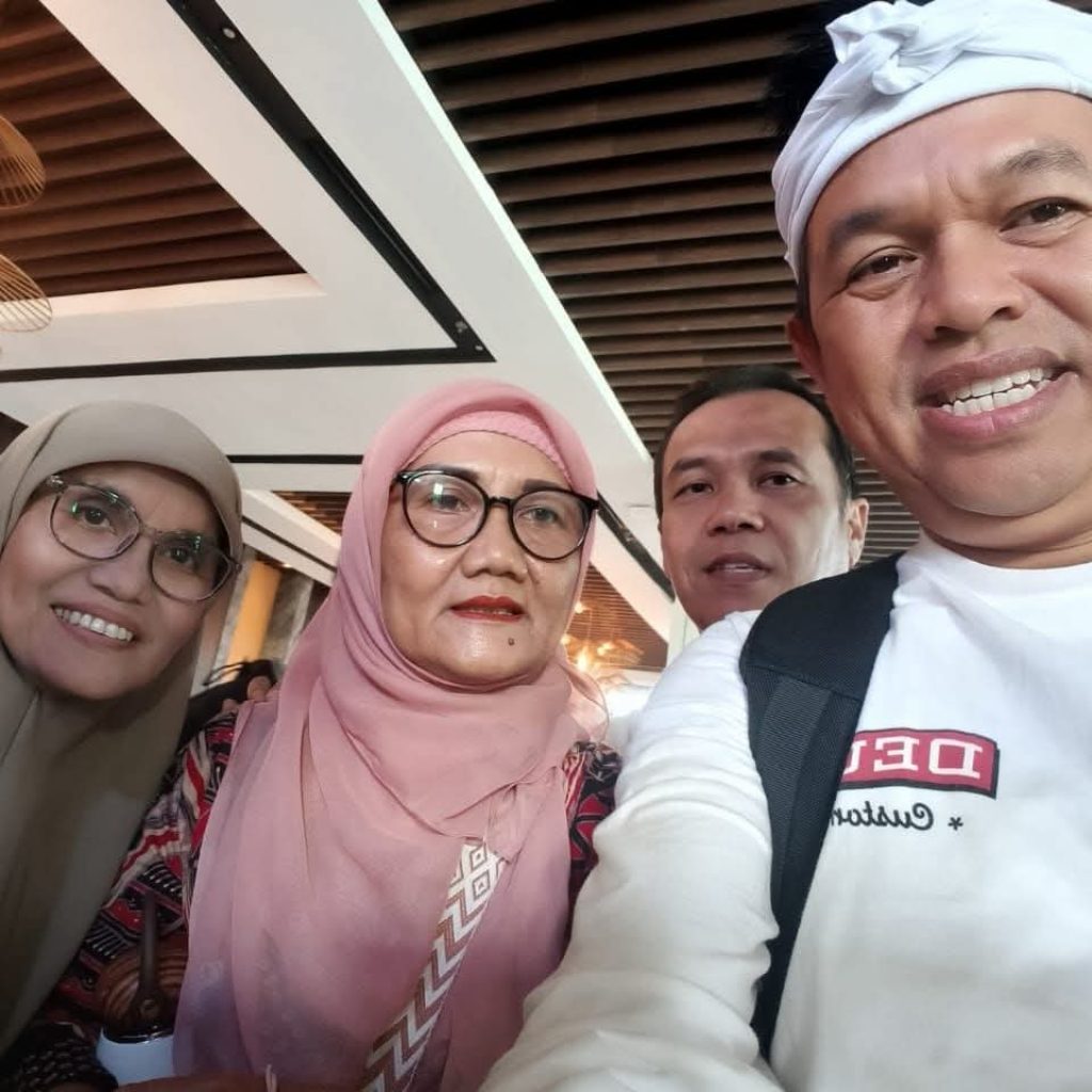 KDM Beli Rendang Padang untuk Korban Banjir Aceh, UMKM Lokal Kecipratan Berkah