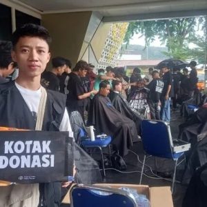 Minangkabau Barber Association Turun Tangan Bantu Warga Terdampak Banjir