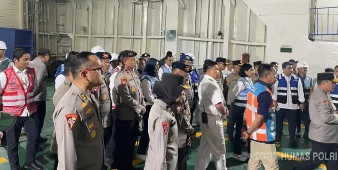 Misi Kemanusiaan ke Aceh, Polri Lepas 250 Personel Brimob dan Tenaga Medis