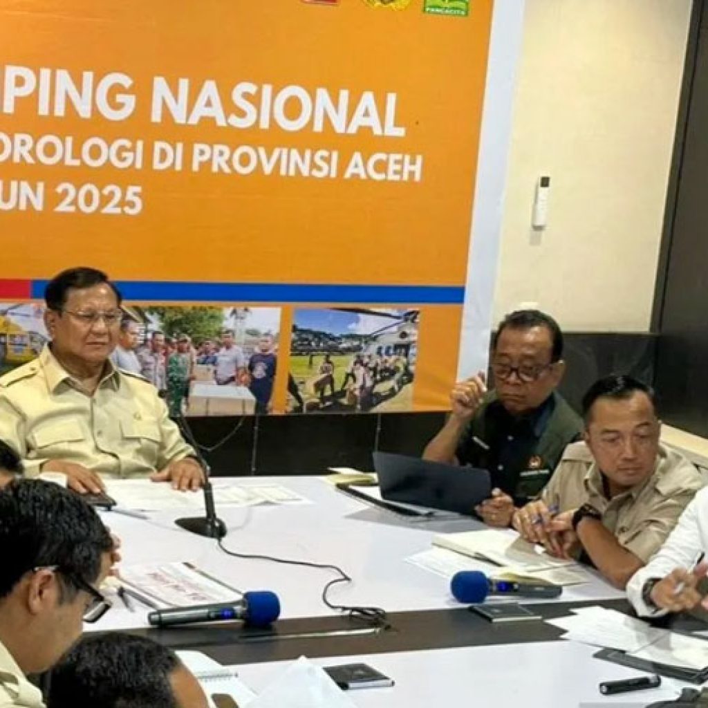 Presiden Tegur Bupati Aceh Selatan yang Umrah Saat Banjir Meluas