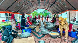 TP PKK Sumbar Galang Dana Bencana Program, Marandang untuk Sumatera, Sukses Hasilkan Ratusan Kilogram Rendang