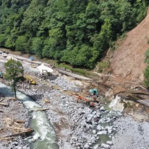 Jalur Padang-Bukittinggi Lumpuh, Sitinjau Lauik Jadi Tumpuan Utama