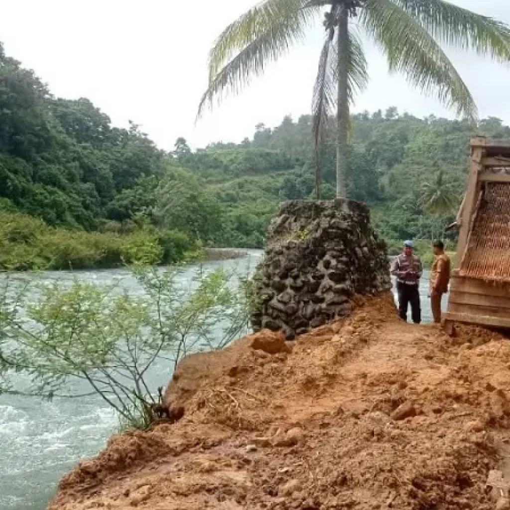 Diduga Tambang Ilegal Sumbar Capai 300 Titik, Negara Rugi Rp9 Triliun