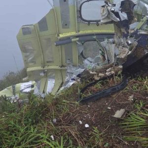Evakuasi Pesawat ATR 42-500 Bulusaraung Terhambat Cuaca Ekstrem, Tim SAR Bertahan di Puncak