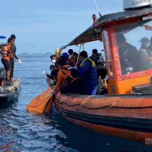 Jenazah Korban KM Putri Sakinah Ditemukan di Selat Padar, WNA Spanyol Dievakuasi ke Labuan Bajo